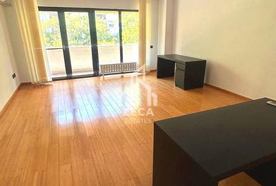 Apartament cu 3 camere decomandat, mobilat în Timpuri Noi