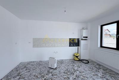Casa Individuala - 4 camere - 2 bai - 350mp teren - 10