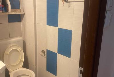 Apartament 2 camere de vanzare zona Scoala 8 - 11
