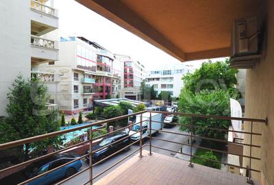 Apartament spatios si luminos cu 2 camere - 11