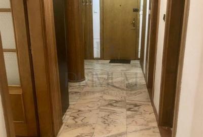 Apartament cu 3 camere decomandat în Circumvalațiunii