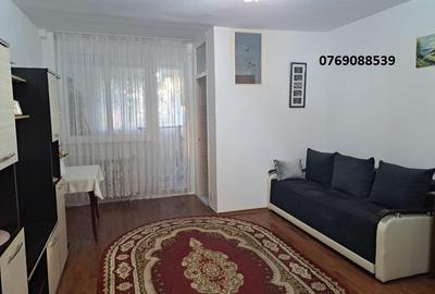 Garsonieră în Costin Georgian