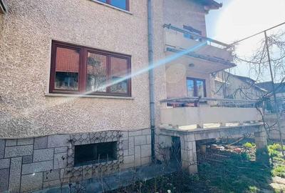 VILA  SPATIOASA IN CENTRUL VECHI - 1