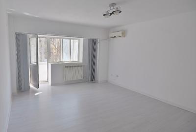 UNIRII,locatie exceptionala fix in Rond ALBA IULIA,monolit,stradal pe DECEBAL - 1