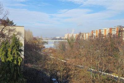 Apartament 4 camere | 76 mp utili | Etaj IV | Vedere spre Cris - 9