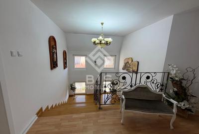 Proprietate exclusiva - zona Unirea - 16