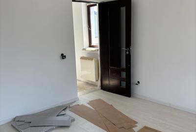 Casa moderna situata la 5 " manastire Cernica - 6