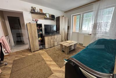 Apartament 2 camere de vânzare, 46 mp, zona Cantemir - 3