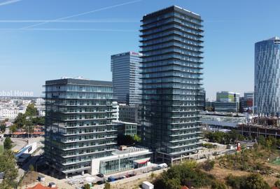 Apartament cu 4 camere decomandat în Aviației
