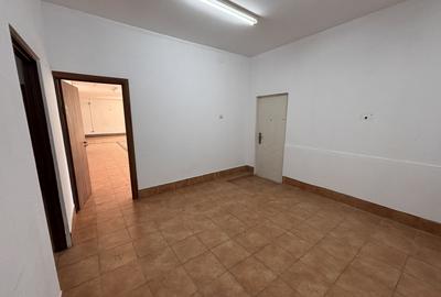 Spatiu Depozitare / Productie / Birouri - Metrou Costin Georgian - 7