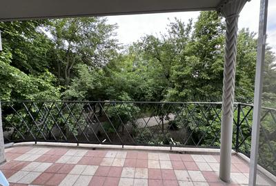 Apartament fermecator cu vedere in parcul Cismigiu - 1