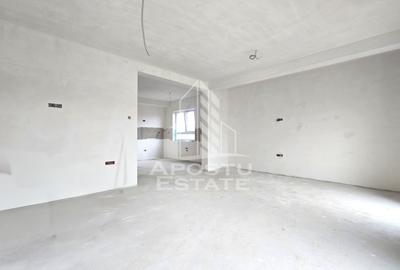 Jumatate de duplex de vanzare, Parter + Etaj, 5 camere si 2 bai, Sag - 1