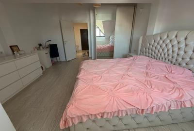Apartament cu 2 camere decomandat, mobilat în Central