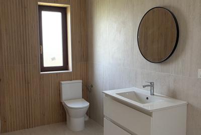 Casa de vânzare in Mosnita- 50m de strada principală - 3