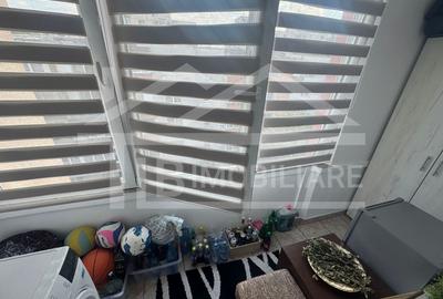 Apartament cu 3 camere, 70 mp, decomandat, garaj, Zona Fortuna - 12