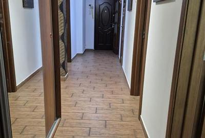 Apartament 3 camere de inchiriat zona Pacurari - Pizza Smile - 13