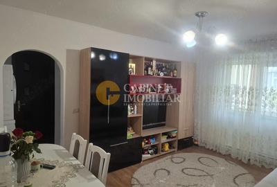 Apartament cu 3 camere, mobilat în Tătărași