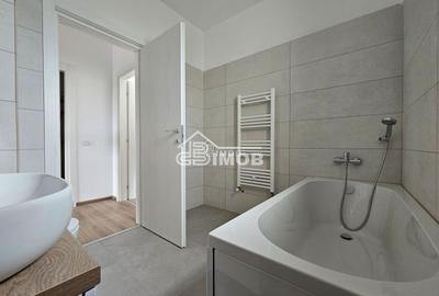 Spațiu modern, vizibil și versatil – ideal pentru afacerea ta - 10