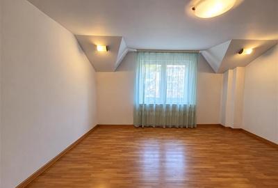 Vila versatila 7 camere + Garaj zona 1 Mai - Ion Mihalache | Ideala locuinta sau - 15