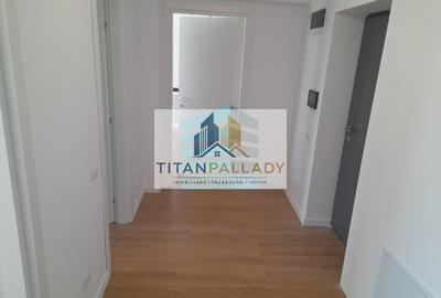 Apartament cu 4 camere decomandat în Titan