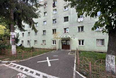 Camera cu baie, renovata complet, etaj 3,. Serii 2, prima inchiriere - 9