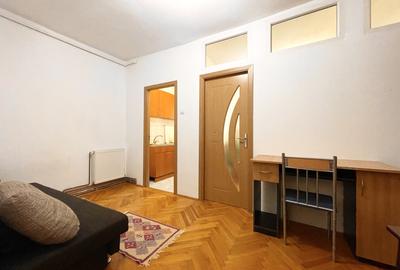 Apartament cu 2 camere semidecomandat, mobilat în Complex Studențesc