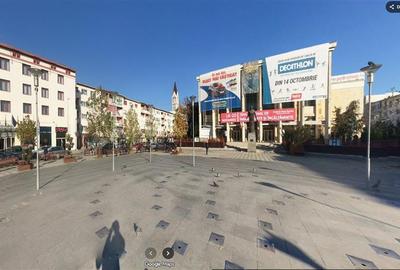 Apartament cu 2 camere decomandat în Ultracentral