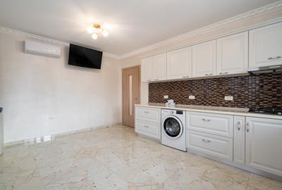 Casă premium de vânzare în Adunații Copăceni – 326 mp utili, 492 mp teren, garaj - 19