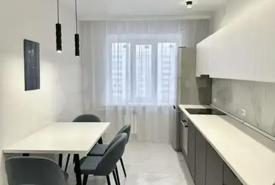 Apartament cu 2 camere decomandat în Theodor Pallady