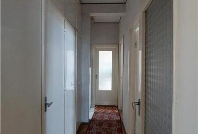 Apartament central cu garaj - 11