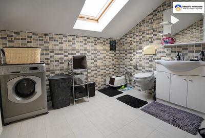 Apartament 3 camere 91 mp, mansarda, P-ta 22 Decembrie, Piatra Neamt - 14