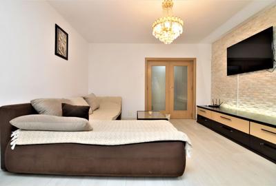 Apartament cu 3 camere decomandat în Decebal