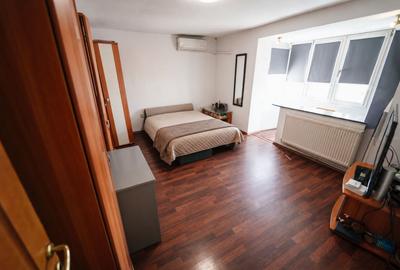 Apartament cu 2 camere decomandat, mobilat în Ultracentral