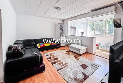 Apartament 3 camere semidecomandat, mobilat și utilat modern - 1