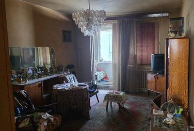Apartament 3 camere decomandat, an 1978 Mega Mall - 2