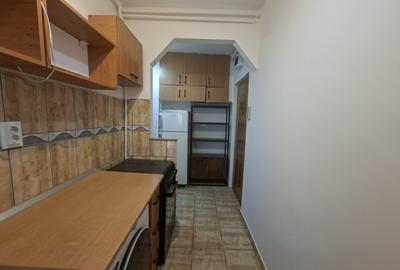 Apartament cu 2 camere semidecomandat în Cedonia