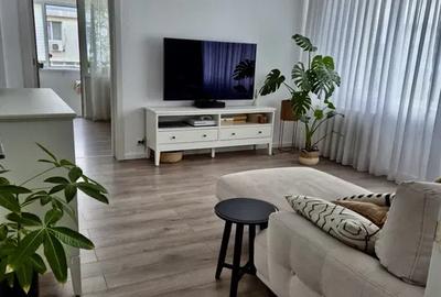 Apartament cu 2 camere decomandat, mobilat în 1 Mai
