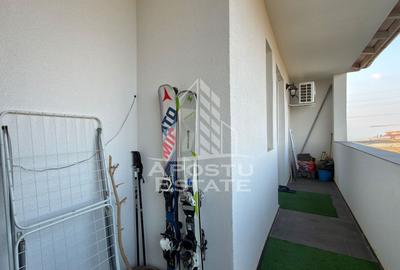 Apartament cu 2 camere mobilat decomandat, dressing si debara in Giroc - 13