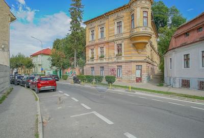 De vânzare, imobil reprezentativ / parțial, strada De Mijloc! - 2