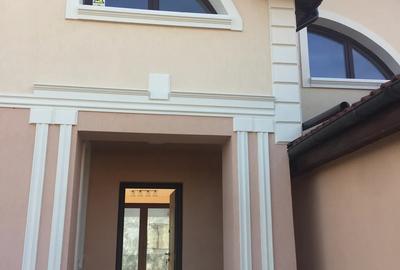 Casă individuală cu 4 camere în Băneasa