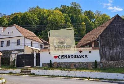Casă individuală cu 5 camere în Cisnădioara