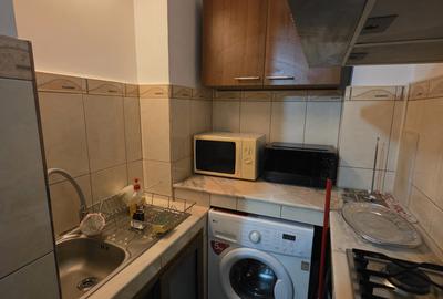 3 Camere 100mp Tomis 3 zona piata - 630 Euro - 10