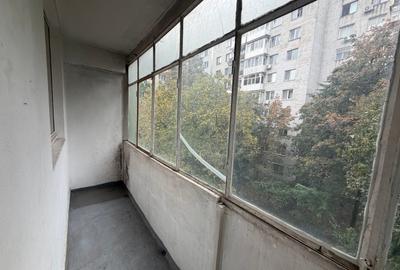 Apartament  de renovat lângă parcul Tineretului,la 5min mers pe jos de metrou - 12