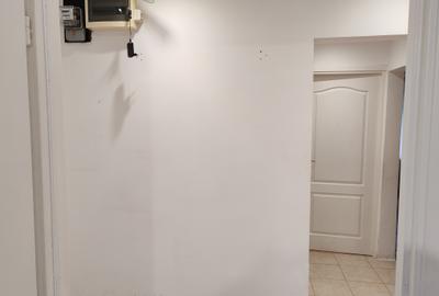 Apartament 3 camere liber la vanzare zona Astra - 15