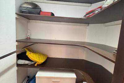 Apartament 3 camere decomandat - renovat - doua bai - mobilat - Dacia - bloc pe cadre - 4