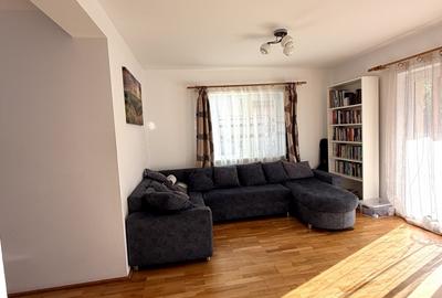 Casă individuală cu 4 camere în Giarmata