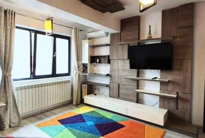 Apartament cu 2 camere decomandat, mobilat în Central