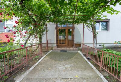Apartament 3 camere decomandat | Loc de parcare - 1