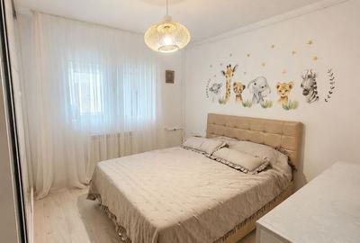 Apartament cu 3 camere decomandat în Nerva Traian