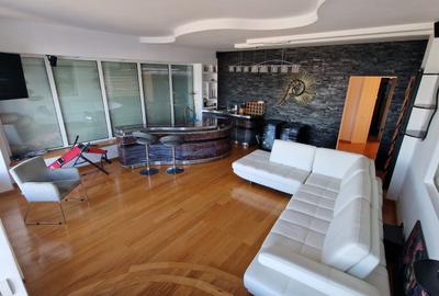 Duplex cu vedere spectaculoasă la mare - 17